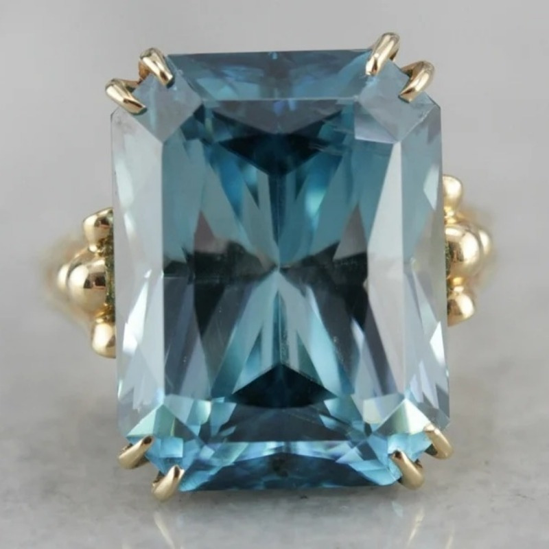 Vintage Boho Zirconia Statement Ring Golden Tone Metal